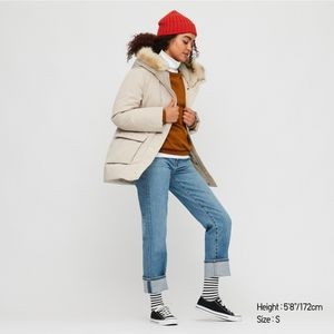 Uniqlo Ultra Warm Down Coat in Cream with Removable Fur Hood, Size XS